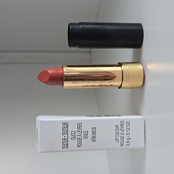 New Gucci Lipstick Tester-206 Sheer Katrin Sand - Picture 1 of 2